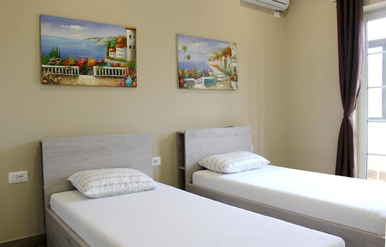 2V1 - Myslym Shyri Apartment Tirana Bagian luar foto